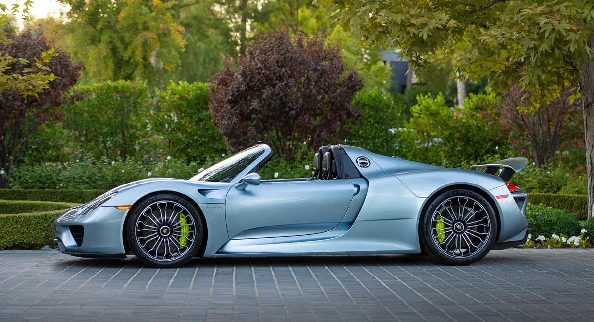 2015 Porsche 918 Spyder offered at RM Sotheby's Arizona live auction 2022