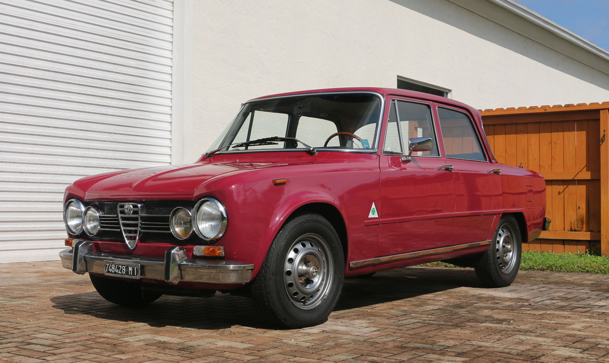 1973 Alfa Romeo Giulia Super 1.3 offered at RM Sotheby's Fort Lauderdale live auction 2022